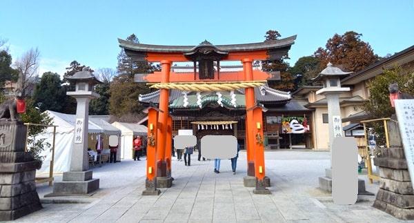 三の鳥居正面の風景