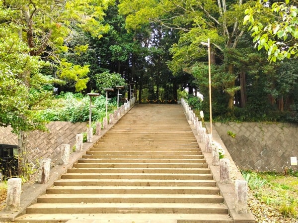 長い階段の風景