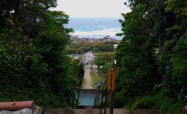 石段上からの風景