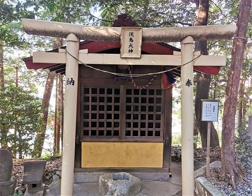淡島神社の鳥居からの風景