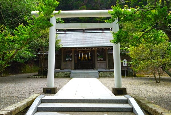 下の宮鳥居からの風景