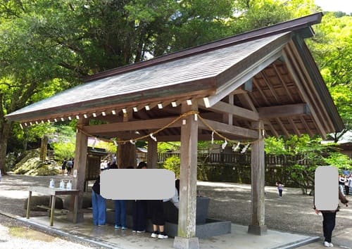 手水舎がある風景