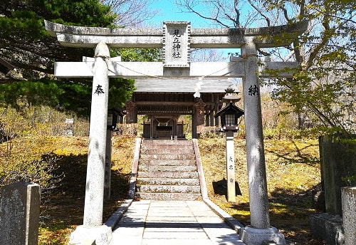 見立神社鳥居からの風景