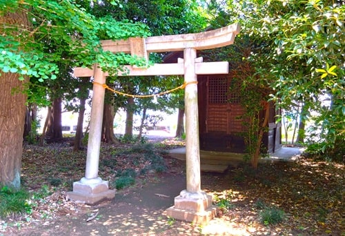 白髭神社鳥居からの風景
