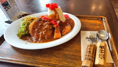 カツカレー