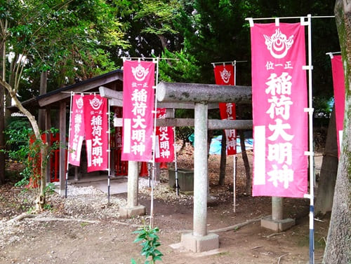 稲荷神社がある風景