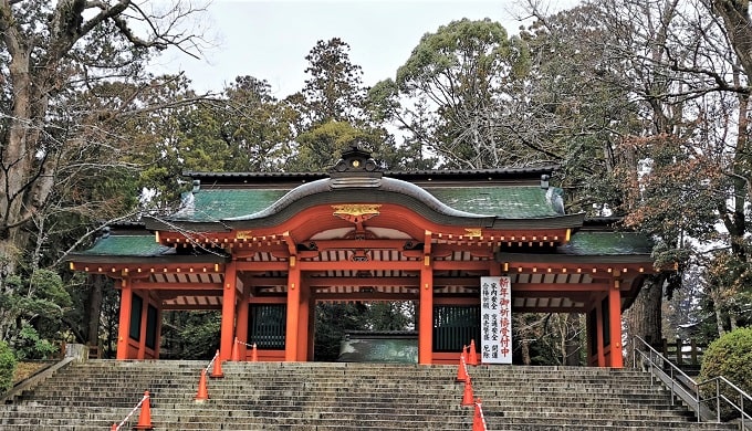 香取神宮の総門正面の風景