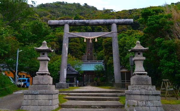 大鳥居正面の風景