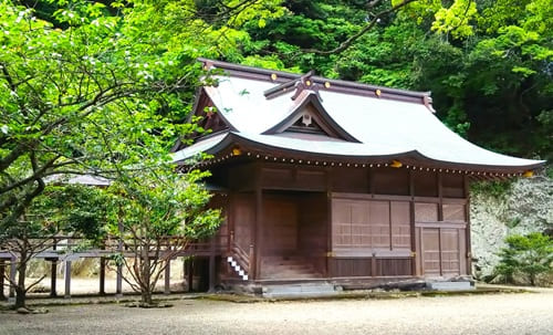 神饌所がある風景